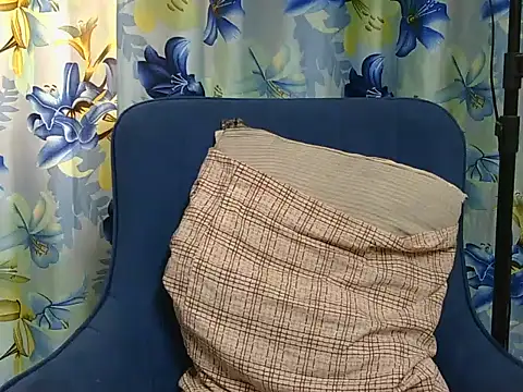 Snapshot of hii_tanisha chatting on October 27, 2025, 5:41 am hii tanisha online show from October 27, 2025, 5:41 am