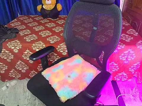 hii tanisha online show from March 20, 2026, 5:52 am