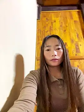 Snapshot of Maymay__ chatting on November 1, 2025, 2:40 am Maymay   online show from November 1, 2025, 2:40 am