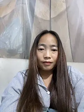 Snapshot of Maymay__ chatting on October 30, 2025, 3:20 pm Maymay   online show from October 30, 2025, 3:20 pm