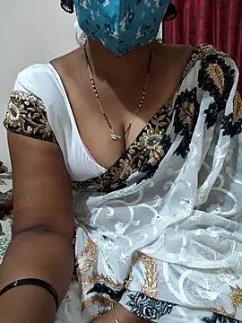 Snapshot of Best_Kannada_Couple chatting on October 17, 2025, 5:00 am Best Kannada Couple online show from October 17, 2025, 5:00 am