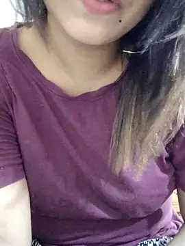 Snapshot of Tanha18 chatting on October 23, 2025, 7:40 am Tanha18 online show from October 23, 2025, 7:40 am