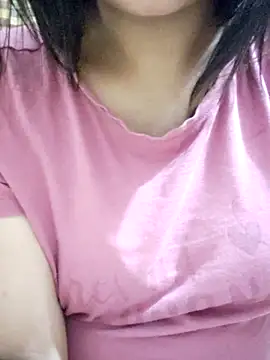 Tanha18 online show from December 15, 2025, 12:38 am