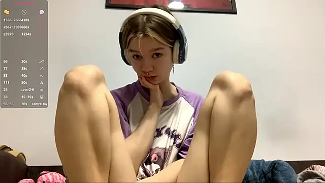 Snapshot of LorRebak chatting on November 30, 2025, 9:54 am LorRebak online show from November 30, 2025, 9:54 am