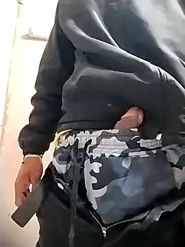 Snapshot of SlingingAsteroid chatting on November 27, 2025, 7:36 pm SlingingAsteroid online show from November 27, 2025, 7:36 pm