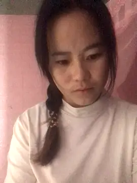 xixibabi online show from October 29, 2025, 2:43 am