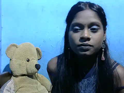Snapshot of Indiansmiley01 chatting on February 14, 2026, 4:51 pm Indiansmiley01 online show from February 14, 2026, 4:51 pm