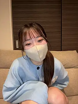 Snapshot of yura_ra_ra chatting on December 23, 2025, 5:29 am yura ra ra online show from December 23, 2025, 5:29 am