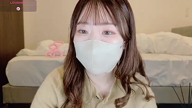 Snapshot of yura_ra_ra chatting on June 3, 2026, 9:10 am yura ra ra online show from June 3, 2026, 9:10 am