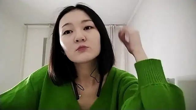 Snapshot of Lyndasilk chatting on November 1, 2025, 3:17 pm Lyndasilk online show from November 1, 2025, 3:17 pm