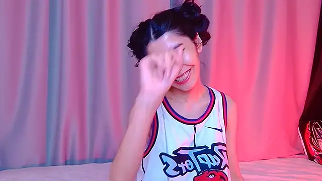 Snapshot of sunarinsun chatting on November 3, 2025, 9:18 pm sunarinsun online show from November 3, 2025, 9:18 pm