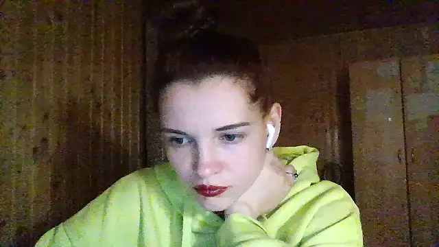 AmeliieLaFleur online show from May 8, 2026, 8:01 pm