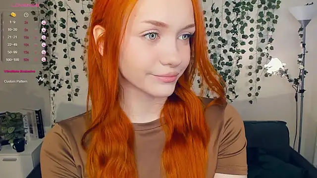 Snapshot of Foxy_blush chatting on October 22, 2025, 9:03 pm Foxy blush online show from October 22, 2025, 9:03 pm