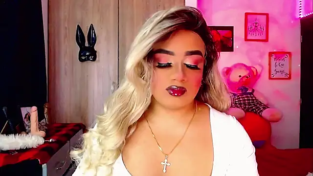 Snapshot of Sofiabigcock22 chatting on November 19, 2025, 11:32 am Sofiabigcock22 online show from November 19, 2025, 11:32 am