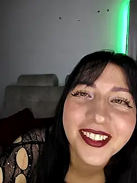 Snapshot of kitten25-hott chatting on October 22, 2025, 2:00 am kitten25-hott online show from October 22, 2025, 2:00 am