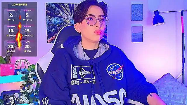 Snapshot of Alex_carter chatting on November 20, 2025, 10:16 am Alex carter online show from November 20, 2025, 10:16 am