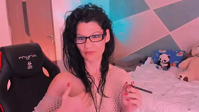SweetSin40 online show from April 20, 2026, 7:26 pm