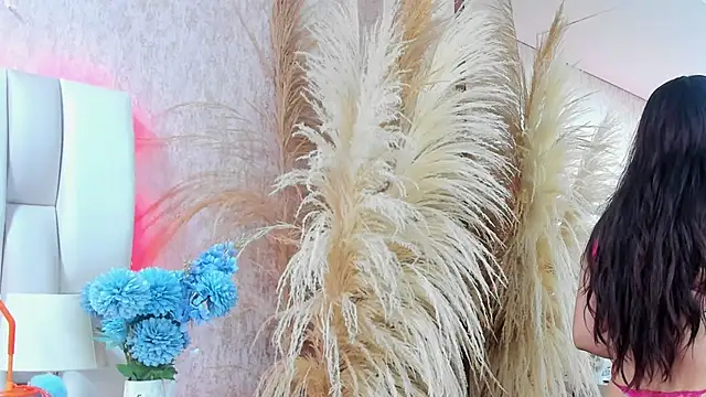 Ari lynn  online show from December 22, 2025, 3:28 am