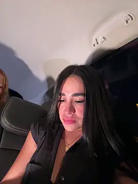 Snapshot of RoseSeductre chatting on October 17, 2025, 11:17 pm RoseSeductre online show from October 17, 2025, 11:17 pm