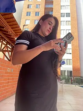 Snapshot of RoseSeductre chatting on November 7, 2025, 9:19 pm RoseSeductre online show from November 7, 2025, 9:19 pm