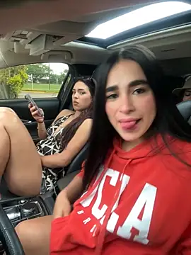 Snapshot of RoseSeductre chatting on October 12, 2025, 9:16 pm RoseSeductre online show from October 12, 2025, 9:16 pm