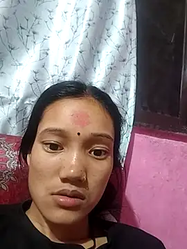 Snapshot of Zeelly chatting on October 14, 2025, 6:52 pm Zeelly online show from October 14, 2025, 6:52 pm