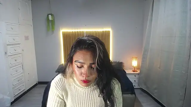 Reichell Princess online show from November 20, 2025, 4:13 am