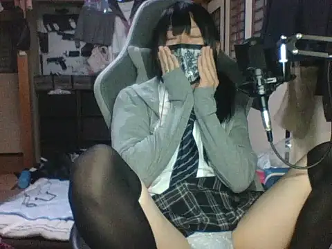 Snapshot of harinyanxxx chatting on October 16, 2025, 5:32 pm harinyanxxx online show from October 16, 2025, 5:32 pm