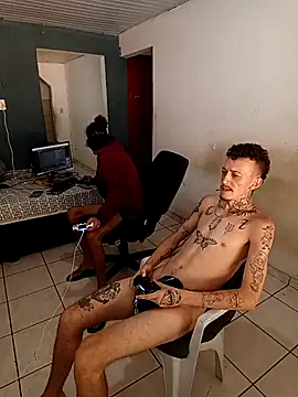 RuivoDotado24cm online show from December 4, 2025, 4:39 pm