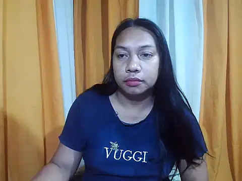 Snapshot of ellah_morenax chatting on June 13, 2026, 6:33 am ellah morenax online show from June 13, 2026, 6:33 am