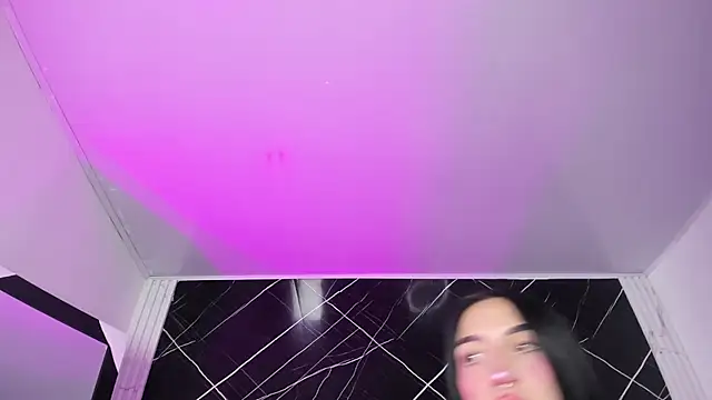 Snapshot of Candy_leilaa3 chatting on February 12, 2026, 3:39 am Candy leilaa3 online show from February 12, 2026, 3:39 am