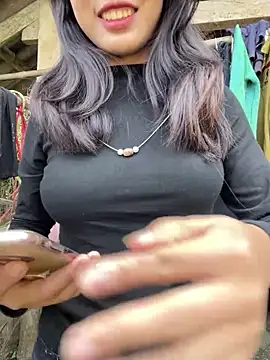 namicute online show from February 21, 2026, 6:04 am