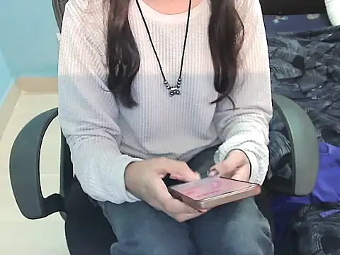 Snapshot of notty_heena chatting on December 2, 2025, 3:41 am notty heena online show from December 2, 2025, 3:41 am