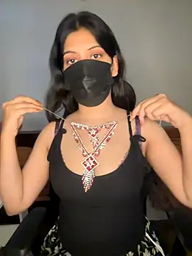 hey wifey online show from November 4, 2025, 10:19 am