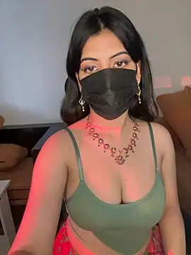 hey wifey online show from November 7, 2025, 8:30 am