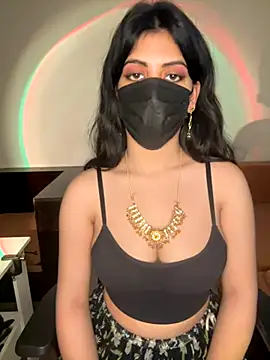 hey wifey online show from November 23, 2025, 4:50 pm