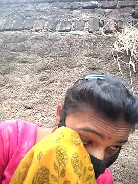 Snapshot of Mehta_seema chatting on November 18, 2025, 3:04 pm Mehta seema online show from November 18, 2025, 3:04 pm