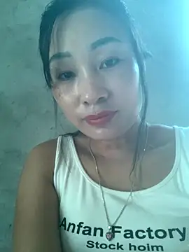 Snapshot of Linh_sexyy chatting on October 17, 2025, 5:55 am Linh sexyy online show from October 17, 2025, 5:55 am
