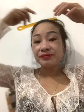 Snapshot of Linh_sexyy chatting on November 6, 2025, 11:09 pm Linh sexyy online show from November 6, 2025, 11:09 pm