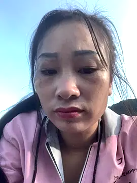 Snapshot of Linh_sexyy chatting on October 29, 2025, 1:26 am Linh sexyy online show from October 29, 2025, 1:26 am