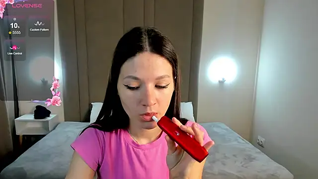 ChillGato online show from November 15, 2025, 1:31 am