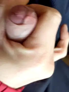 Snapshot of szabi1995 chatting on November 8, 2025, 7:12 am szabi1995 online show from November 8, 2025, 7:12 am