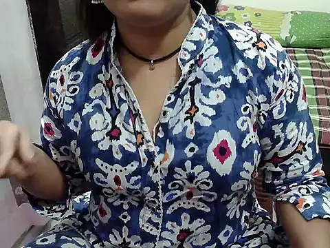 Snapshot of SexyRani2000 chatting on November 11, 2025, 3:51 pm SexyRani2000 online show from November 11, 2025, 3:51 pm