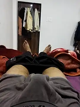 Snapshot of Playboyx143@xh chatting on November 3, 2025, 5:49 pm Playboyx143xh online show from November 3, 2025, 5:49 pm