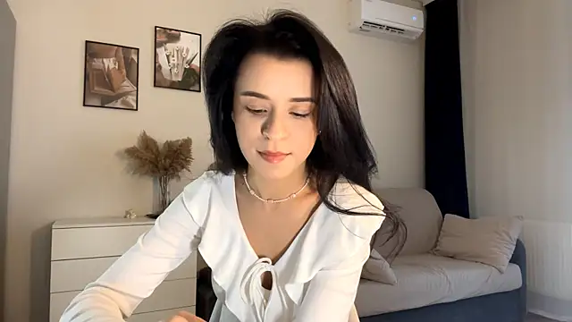 Snapshot of CeredAlum chatting on October 27, 2025, 11:11 am CeredAlum online show from October 27, 2025, 11:11 am