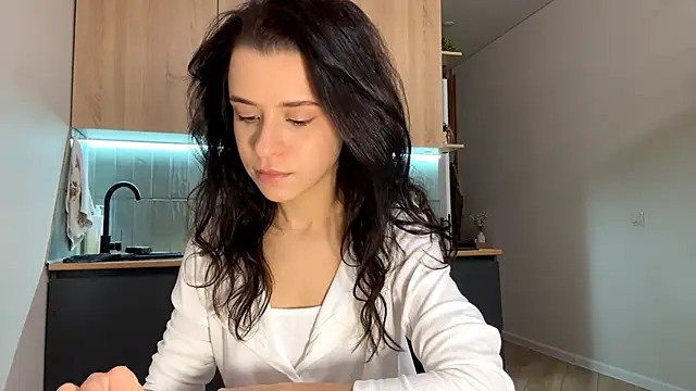 Snapshot of CeredAlum chatting on October 15, 2025, 8:11 am CeredAlum online show from October 15, 2025, 8:11 am