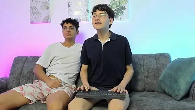 SpritzBoys online show from December 18, 2025, 1:48 pm