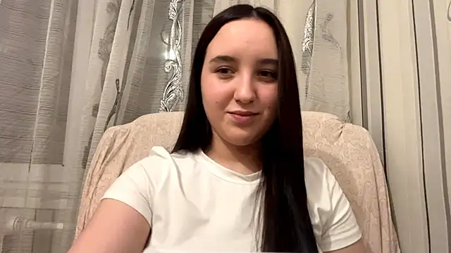 DaisyMolly online show from November 24, 2025, 10:21 pm