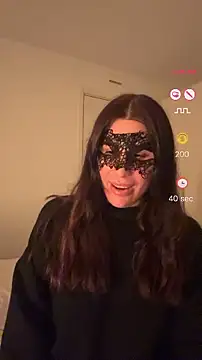 mamimamacitaaa online show from March 21, 2026, 6:12 pm