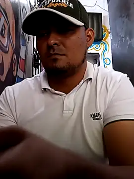 Snapshot of sexyandres_23 chatting on April 14, 2026, 3:50 pm sexyandres 23 online show from April 14, 2026, 3:50 pm